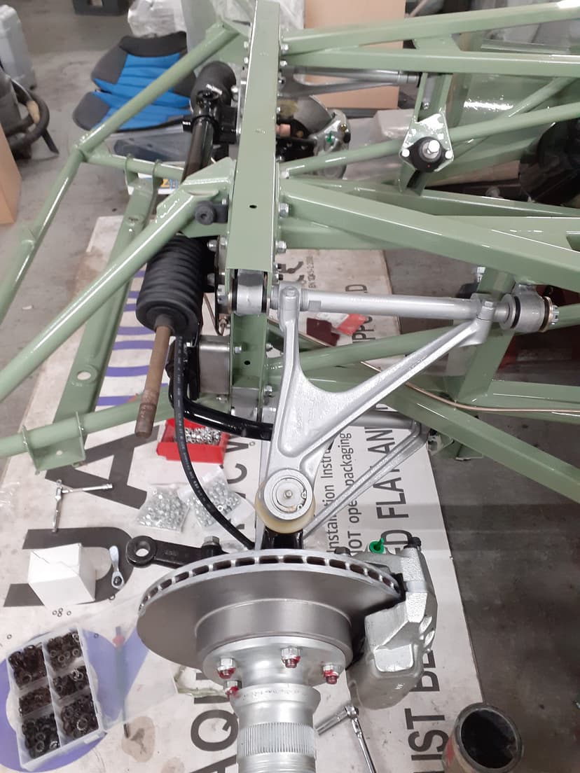 E-Type Front Suspension Rebuild 8