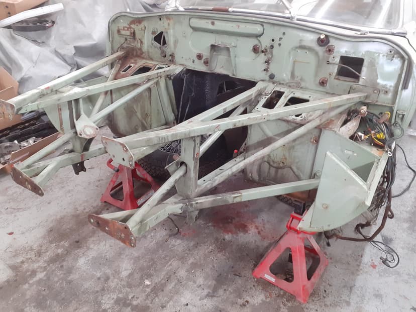 E-Type Front Suspension Rebuild 5