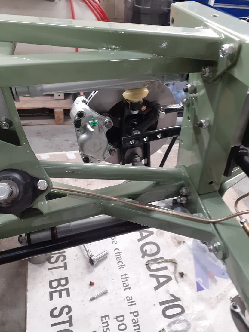 E-Type Front Suspension Rebuild 12